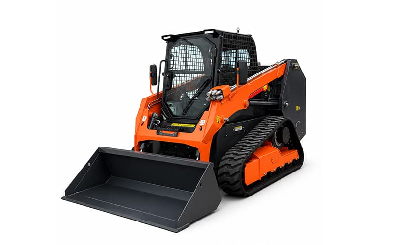 Máy xúc lật có bánh xích TR2200: Dễ dàng chinh phục bùn và sườn dốc